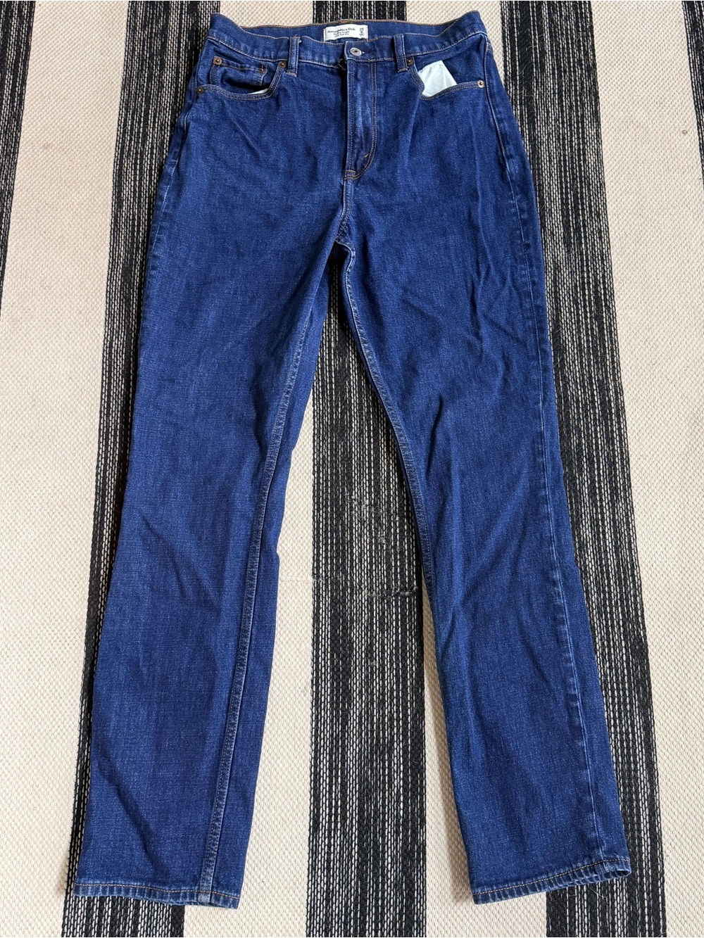 Abercrombie & Fitch Women's The Slim Straight Ultra High Rise Dark Blue Jeans 8L